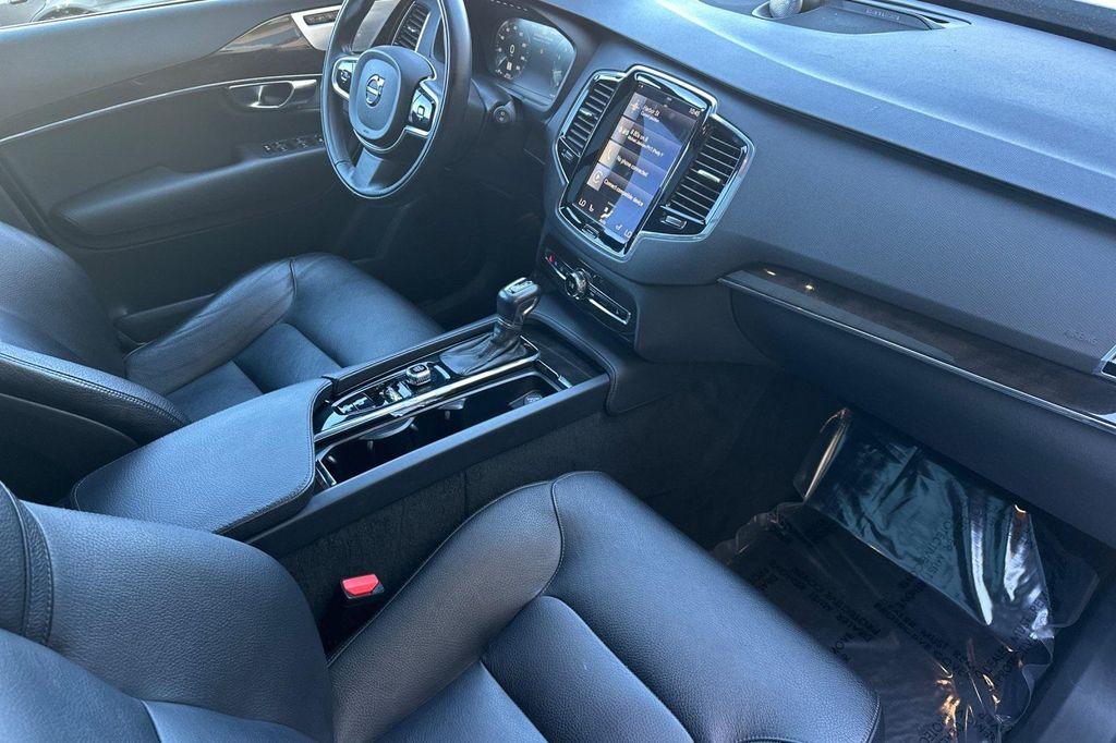 used 2018 Volvo XC90 car, priced at $19,595