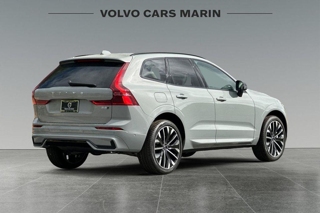 new 2026 Volvo XC60 car, priced at $63,935