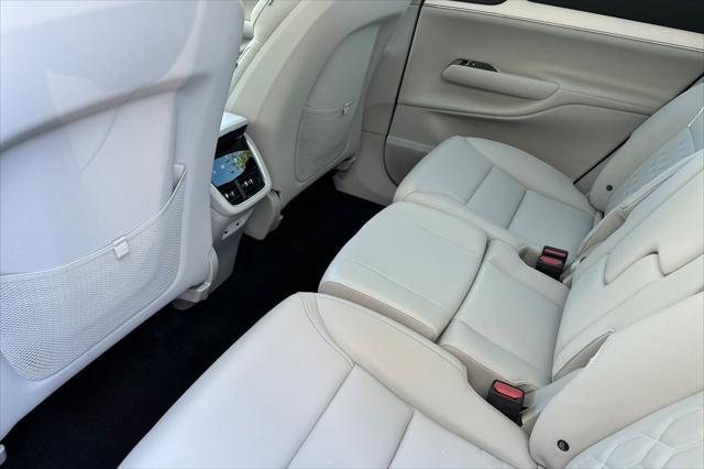 new 2025 Volvo EX90 car, priced at $87,120