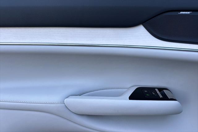 new 2025 Volvo EX90 car, priced at $87,120
