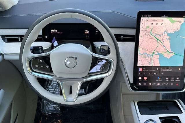 new 2025 Volvo EX90 car, priced at $87,120