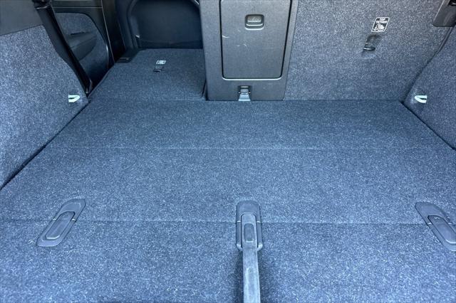 used 2022 Volvo C40 Recharge Pure Electric car, priced at $35,200
