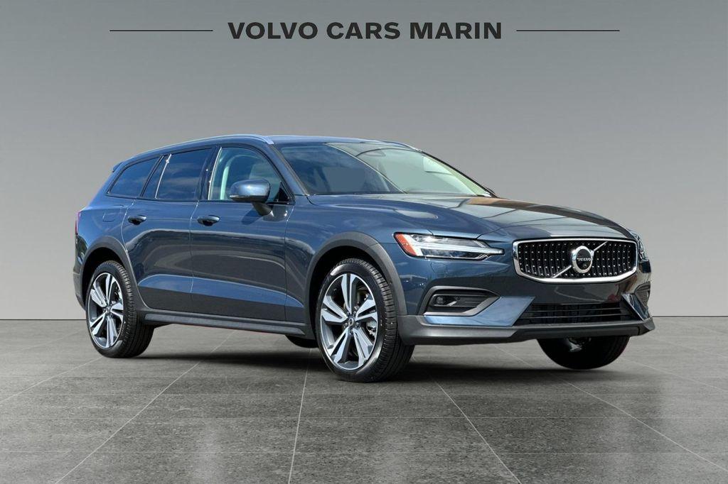 new 2026 Volvo V60 Cross Country car, priced at $57,370
