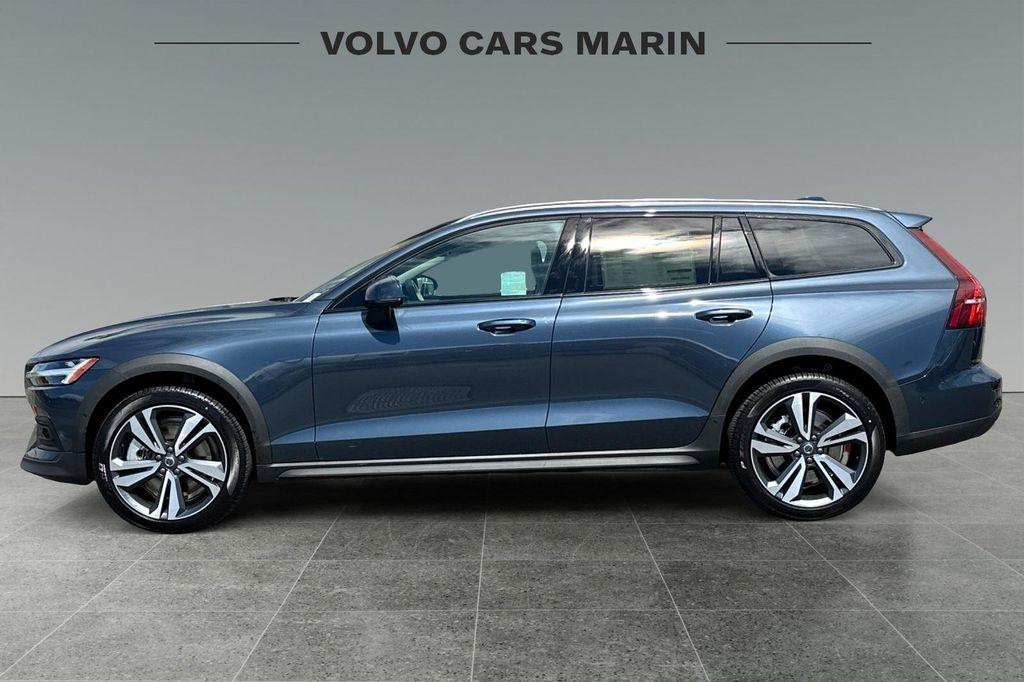 new 2026 Volvo V60 Cross Country car, priced at $57,370