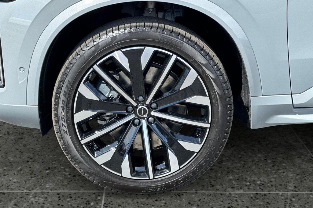 new 2026 Volvo XC90 Plug-In Hybrid car, priced at $85,625