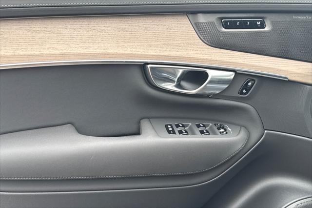 new 2025 Volvo XC90 car, priced at $65,555