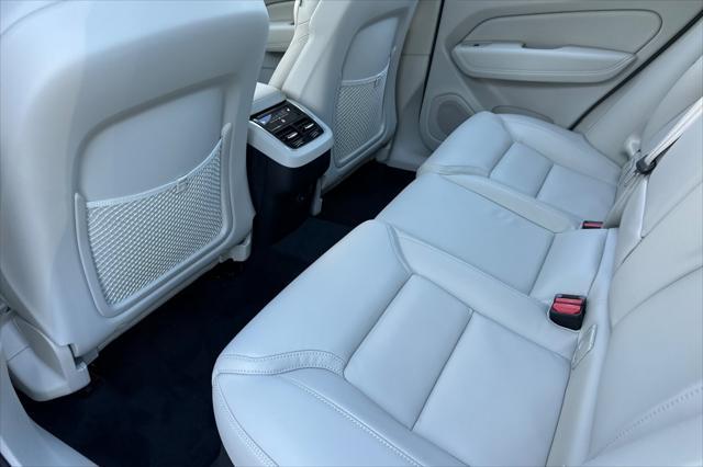 new 2025 Volvo XC60 car, priced at $60,660