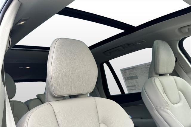 new 2025 Volvo XC90 car, priced at $67,265