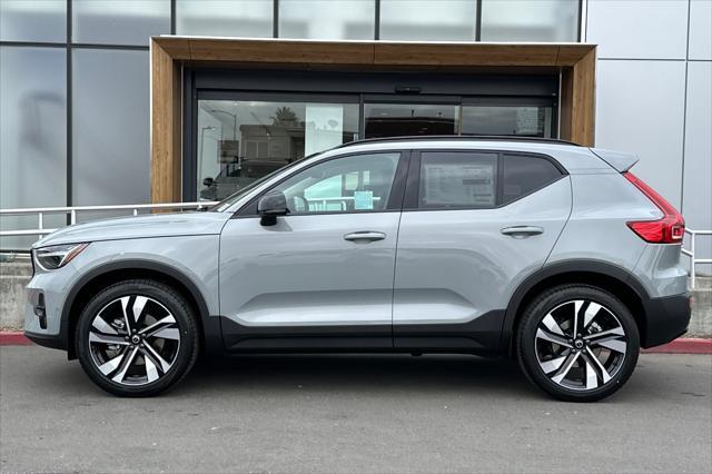 new 2025 Volvo XC40 car, priced at $51,565