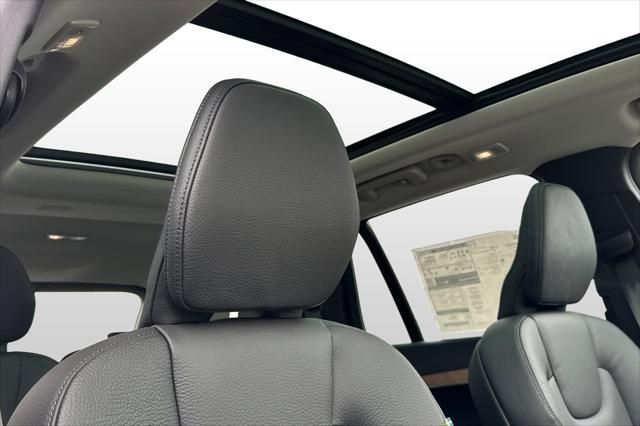 new 2025 Volvo XC90 car, priced at $67,265