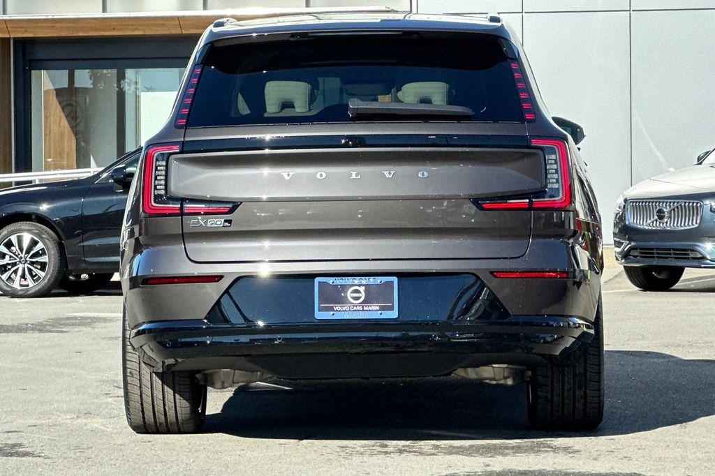 new 2025 Volvo EX90 car, priced at $85,895