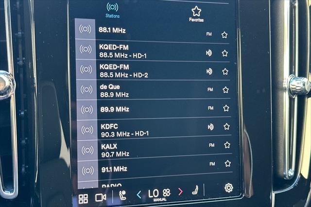 new 2025 Volvo EX40 car, priced at $56,545