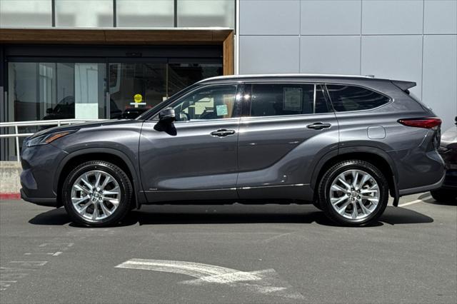used 2023 Toyota Highlander Hybrid car, priced at $52,300