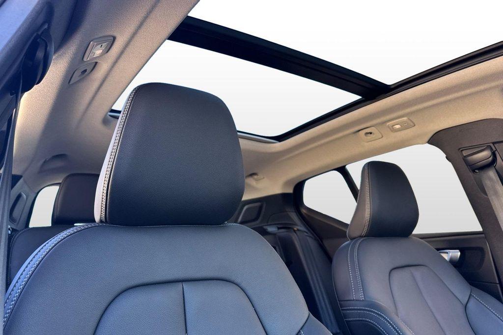 new 2025 Volvo XC40 car, priced at $48,335