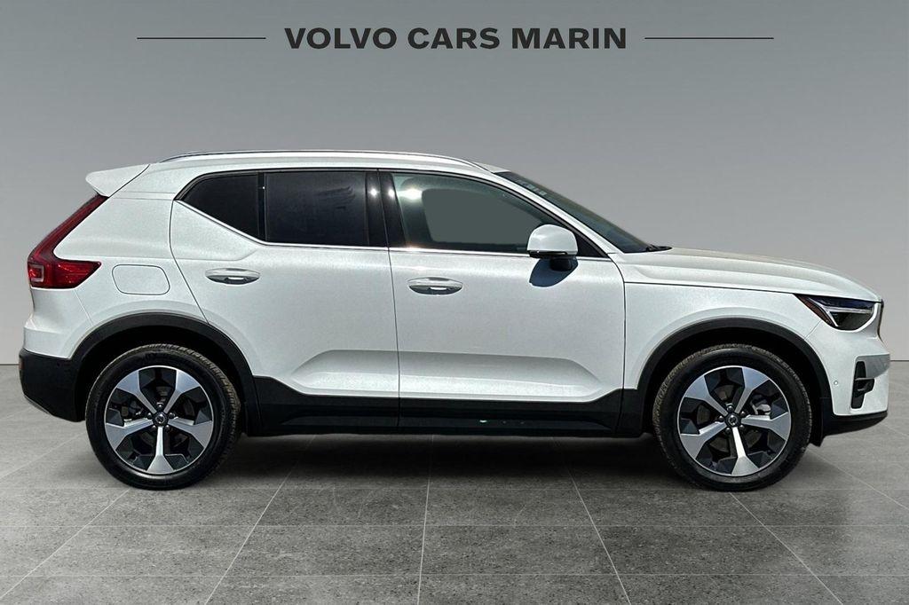 new 2025 Volvo XC40 car, priced at $48,335