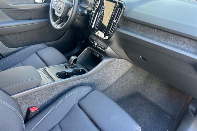 new 2025 Volvo EX40 car, priced at $54,795