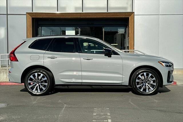 new 2025 Volvo XC60 car, priced at $50,285