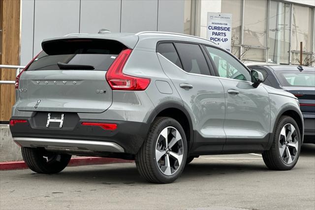 new 2025 Volvo XC40 car, priced at $48,315