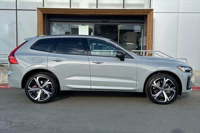 new 2025 Volvo XC60 car, priced at $60,635