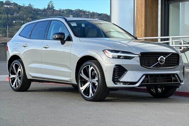 new 2025 Volvo XC60 car, priced at $60,635