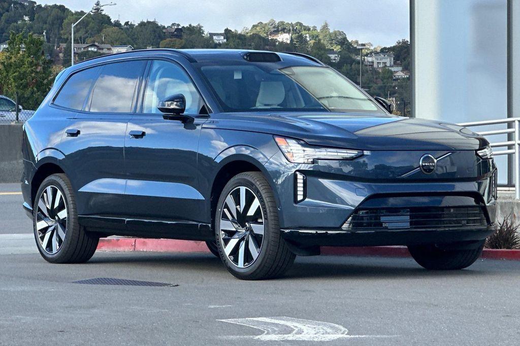 new 2025 Volvo EX90 car, priced at $83,825