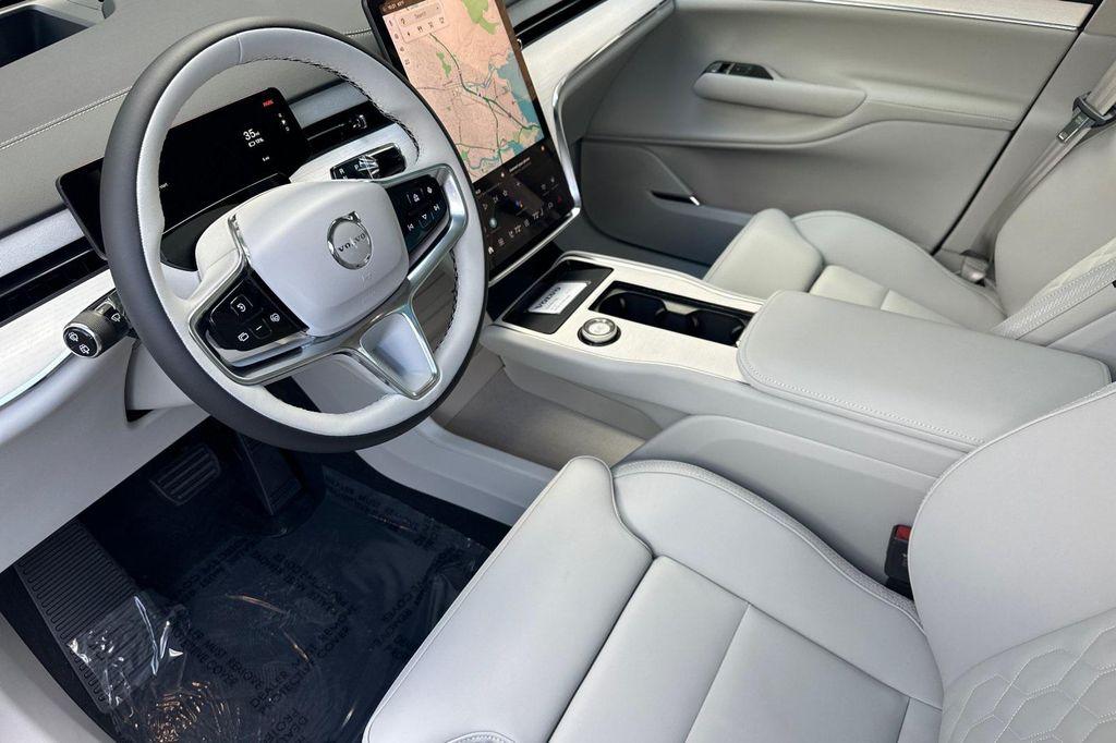 new 2025 Volvo EX90 car, priced at $83,825