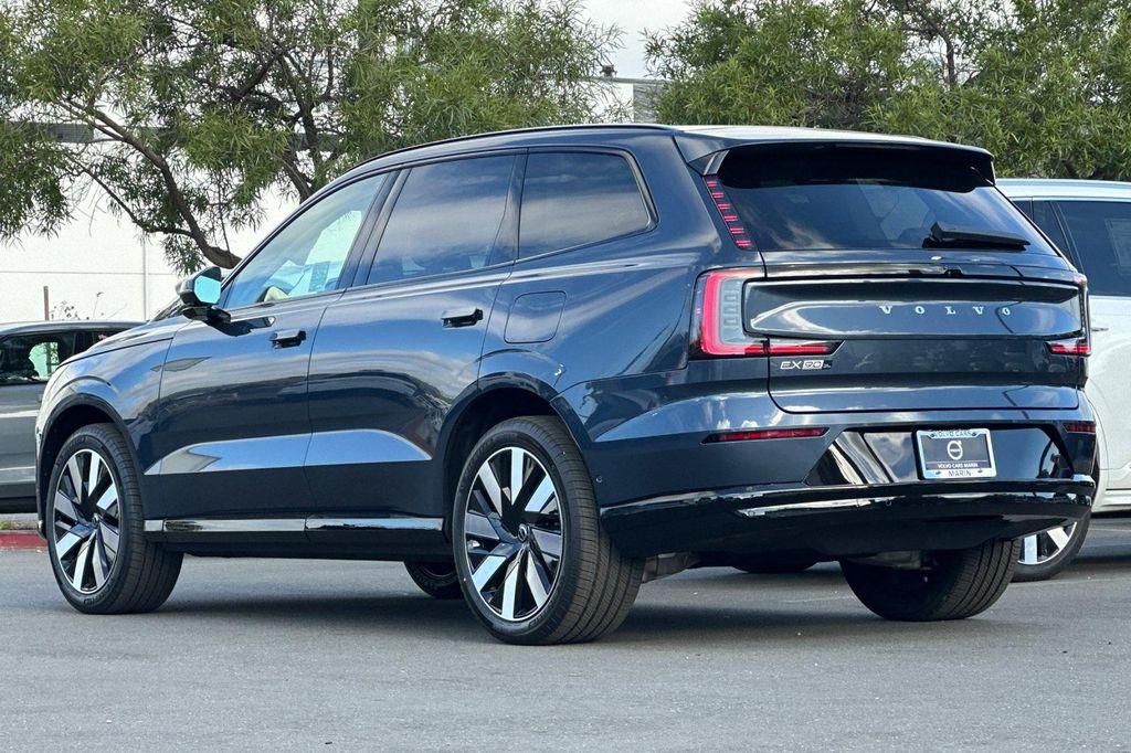 new 2025 Volvo EX90 car, priced at $83,825