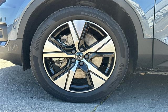 used 2022 Volvo XC40 Recharge Pure Electric car, priced at $34,400