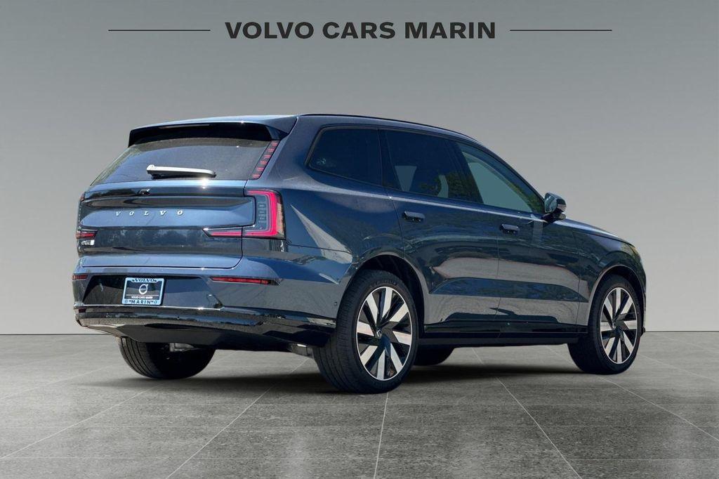 new 2025 Volvo EX90 car, priced at $95,320