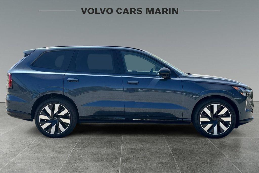 new 2025 Volvo EX90 car, priced at $95,320