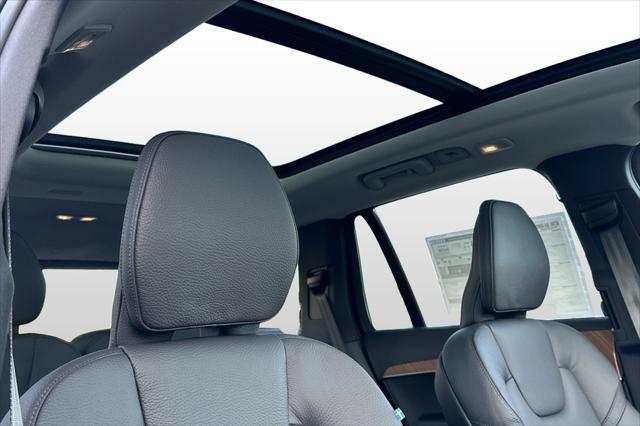 new 2025 Volvo XC90 car, priced at $67,265