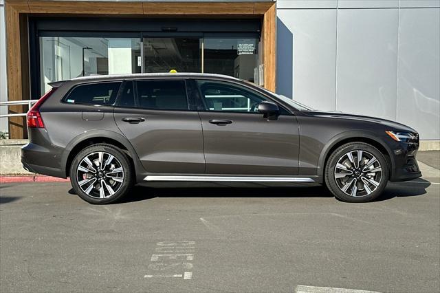 new 2025 Volvo V60 Cross Country car, priced at $58,985