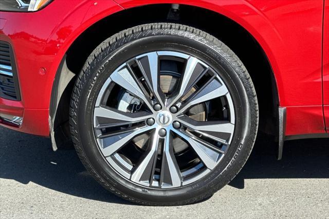 used 2022 Volvo XC60 car, priced at $40,400