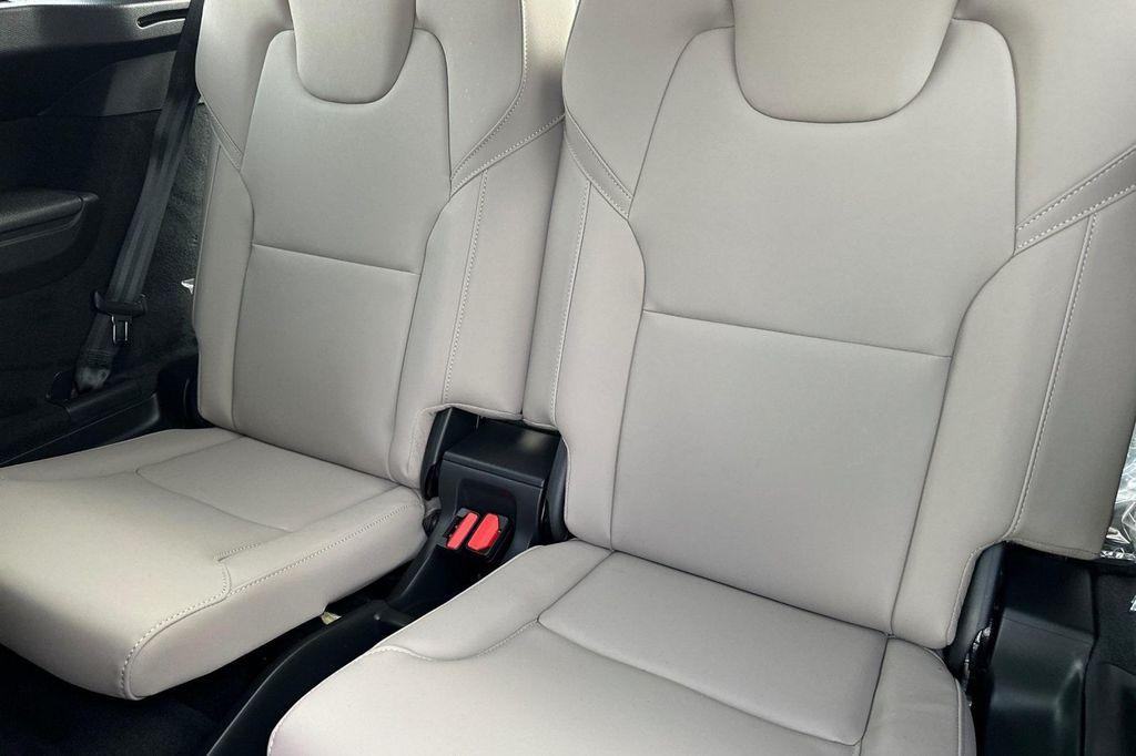 new 2026 Volvo XC90 car, priced at $71,825