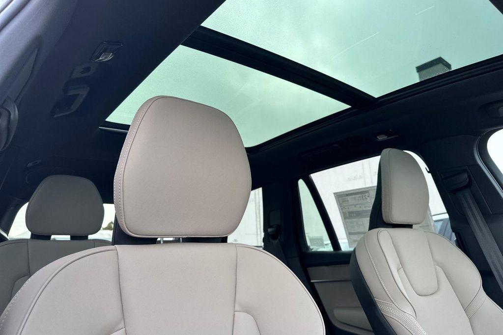 new 2026 Volvo XC90 car, priced at $71,825