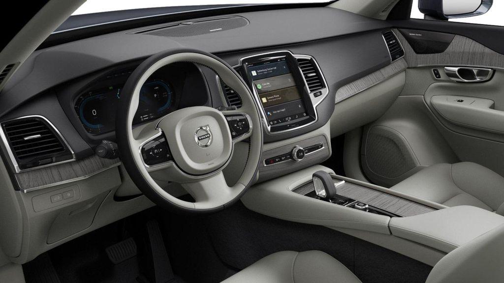 used 2023 Volvo XC90 Recharge Plug-In Hybrid car, priced at $51,999