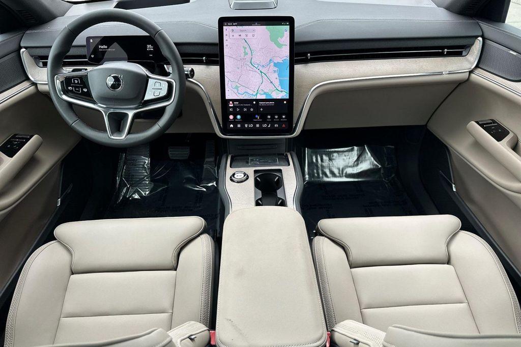 new 2025 Volvo EX90 car, priced at $87,365