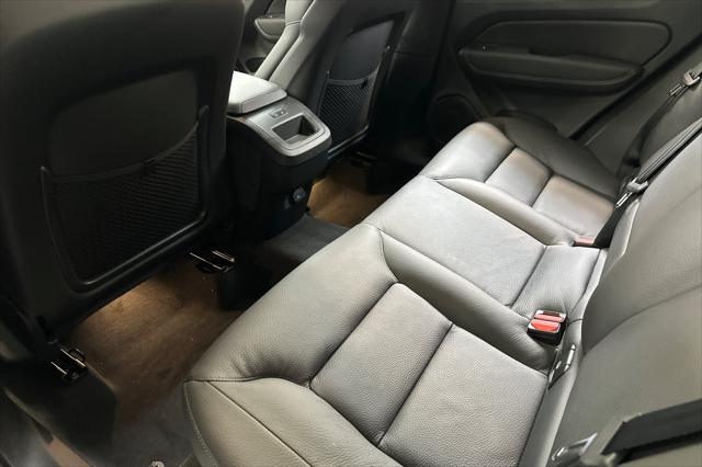 new 2025 Volvo XC60 car, priced at $56,360