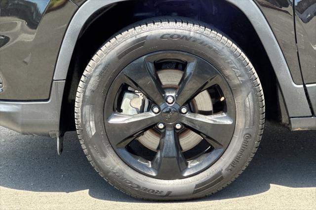 used 2020 Jeep Cherokee car, priced at $19,400