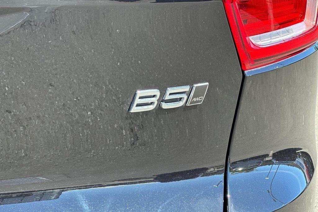 used 2025 Volvo XC40 car, priced at $34,000