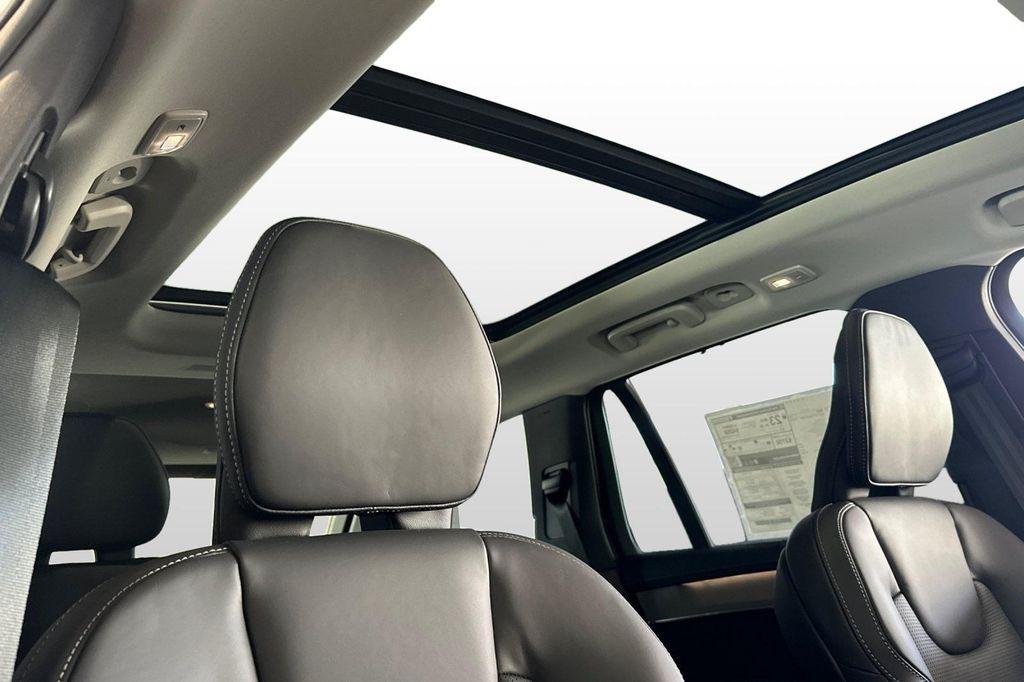 new 2025 Volvo XC90 car, priced at $73,145
