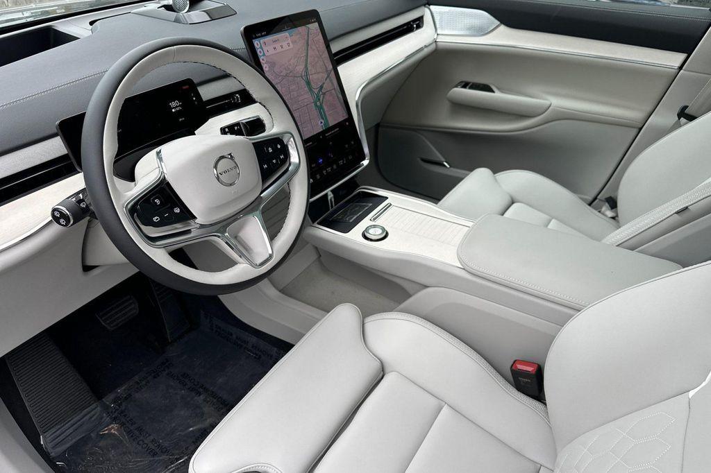 new 2025 Volvo EX90 car, priced at $96,460