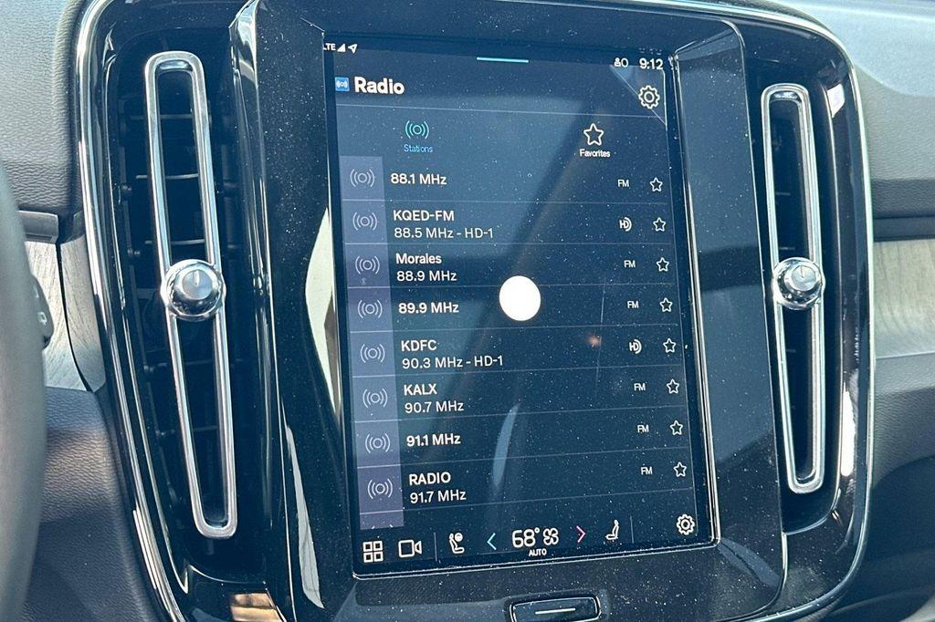 new 2025 Volvo XC40 car, priced at $48,335