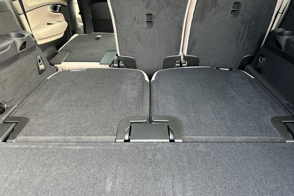 new 2026 Volvo XC90 car, priced at $67,235