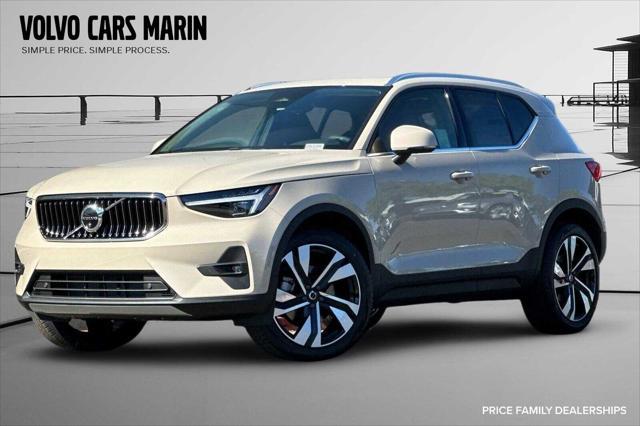 new 2025 Volvo XC40 car, priced at $51,550