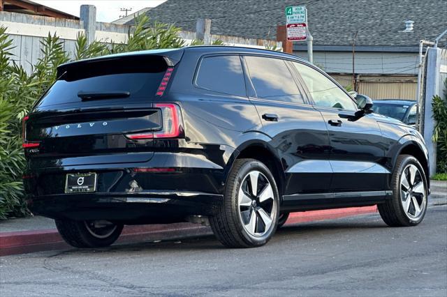 new 2025 Volvo EX90 car, priced at $81,790