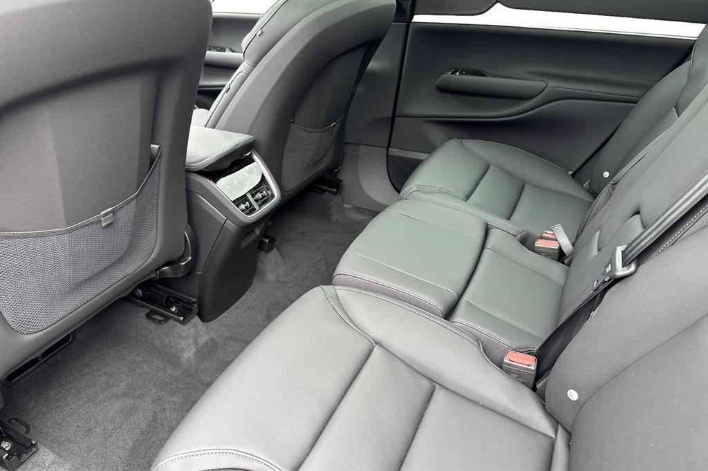 new 2025 Volvo EX90 car, priced at $91,490