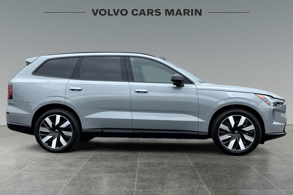 new 2025 Volvo EX90 car, priced at $91,490