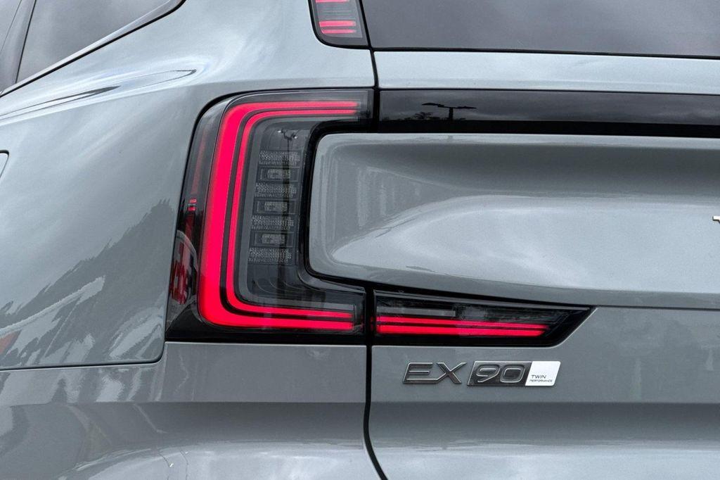 new 2025 Volvo EX90 car, priced at $91,490