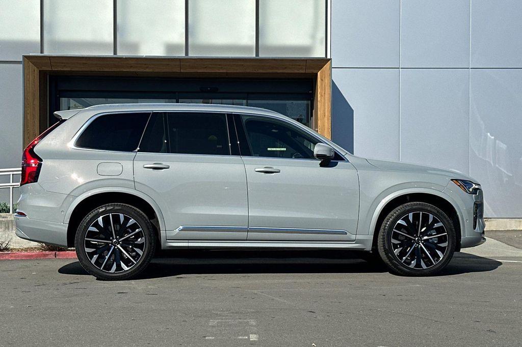 new 2026 Volvo XC90 Plug-In Hybrid car, priced at $81,875
